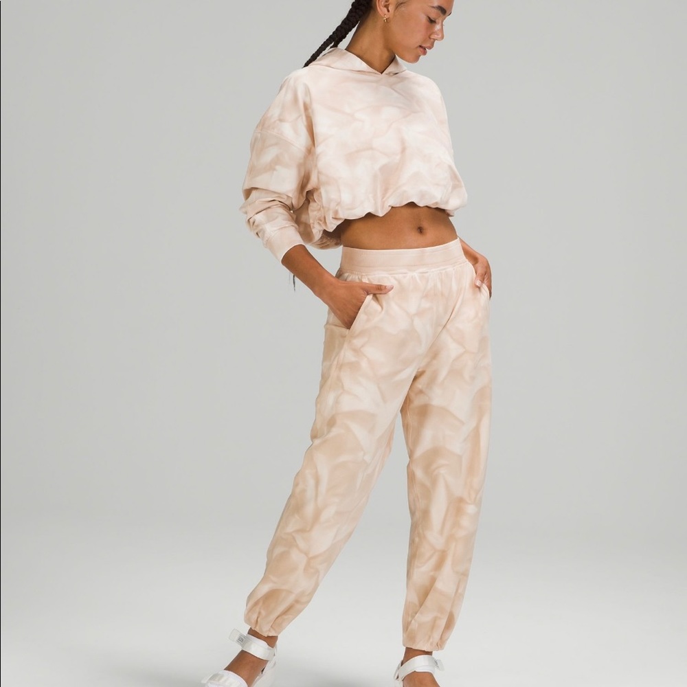 Lululemon LA all yours bubble hem hoodie size 10 - Picture 11 of 13